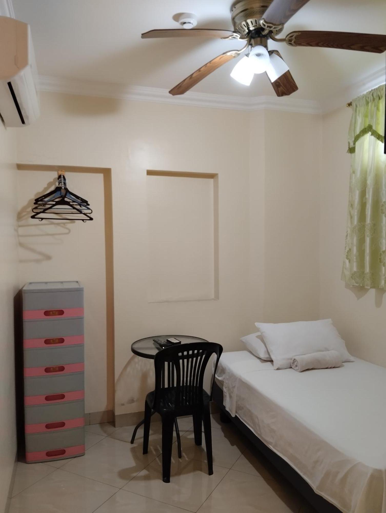 Hotel Jeshua Simmonds Guayaquil Kültér fotó