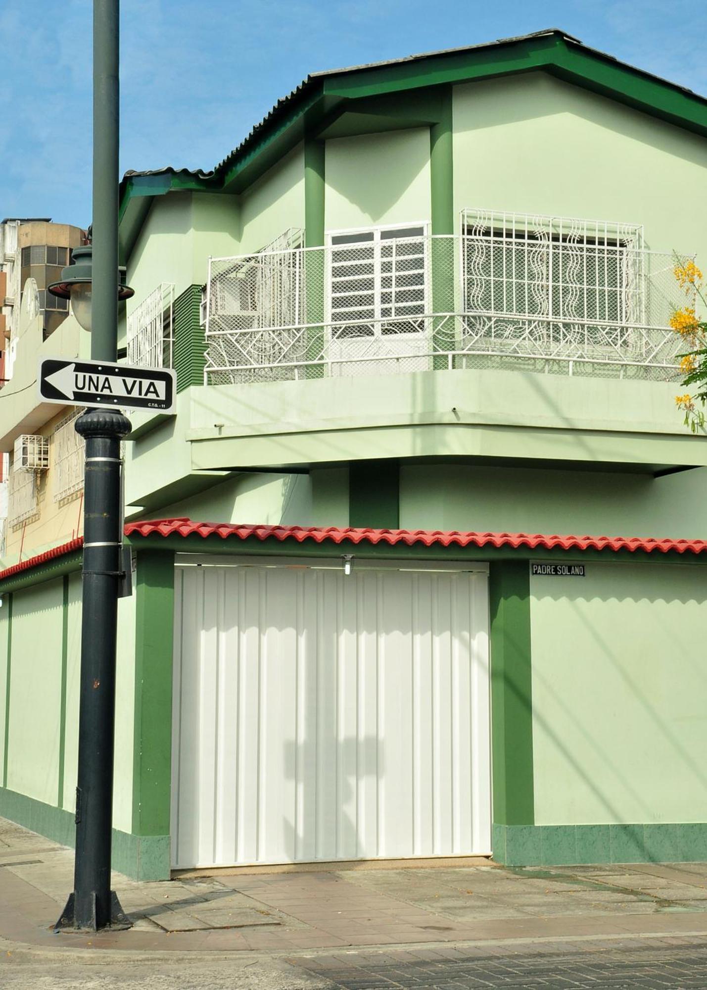 Hotel Jeshua Simmonds Guayaquil Kültér fotó
