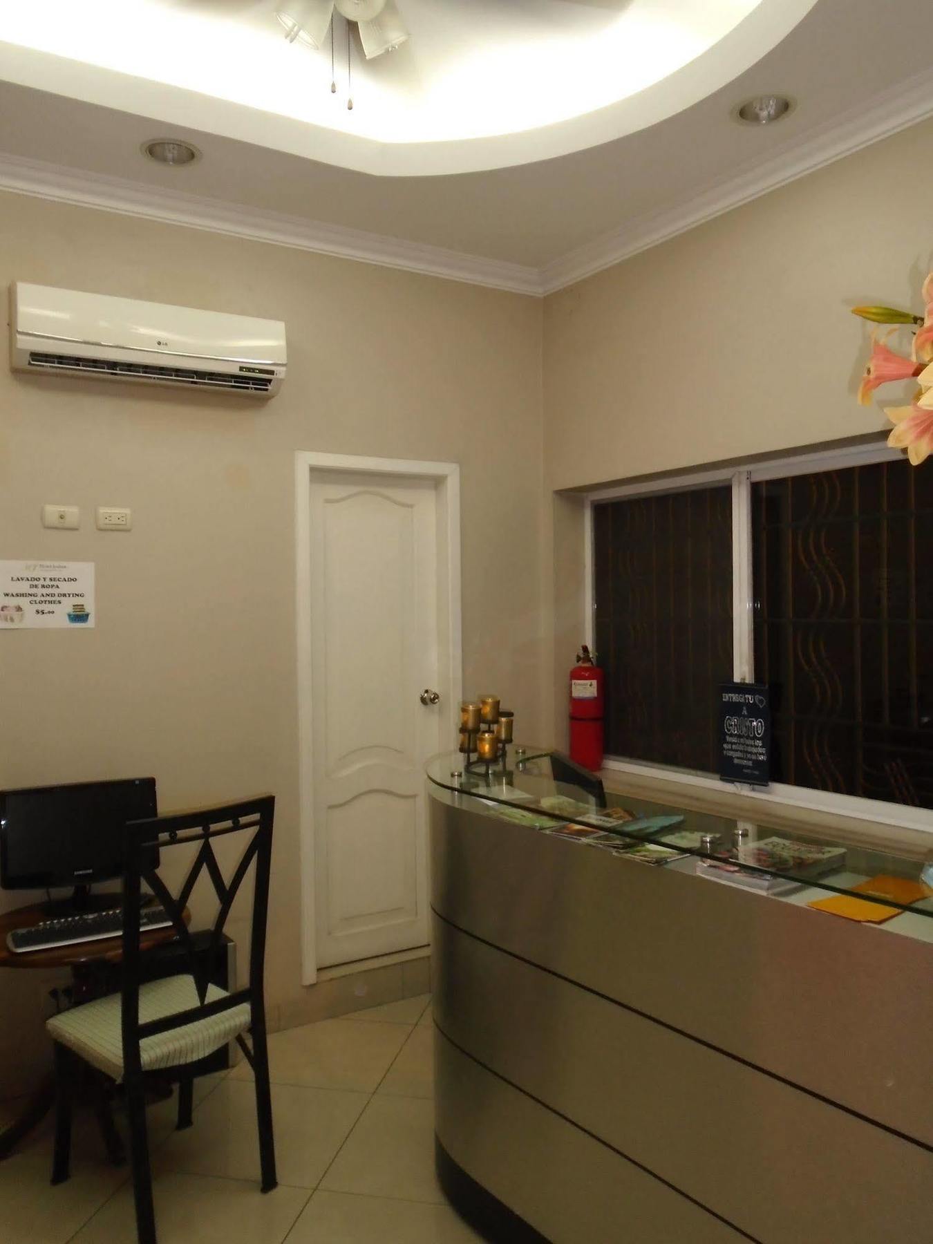 Hotel Jeshua Simmonds Guayaquil Kültér fotó